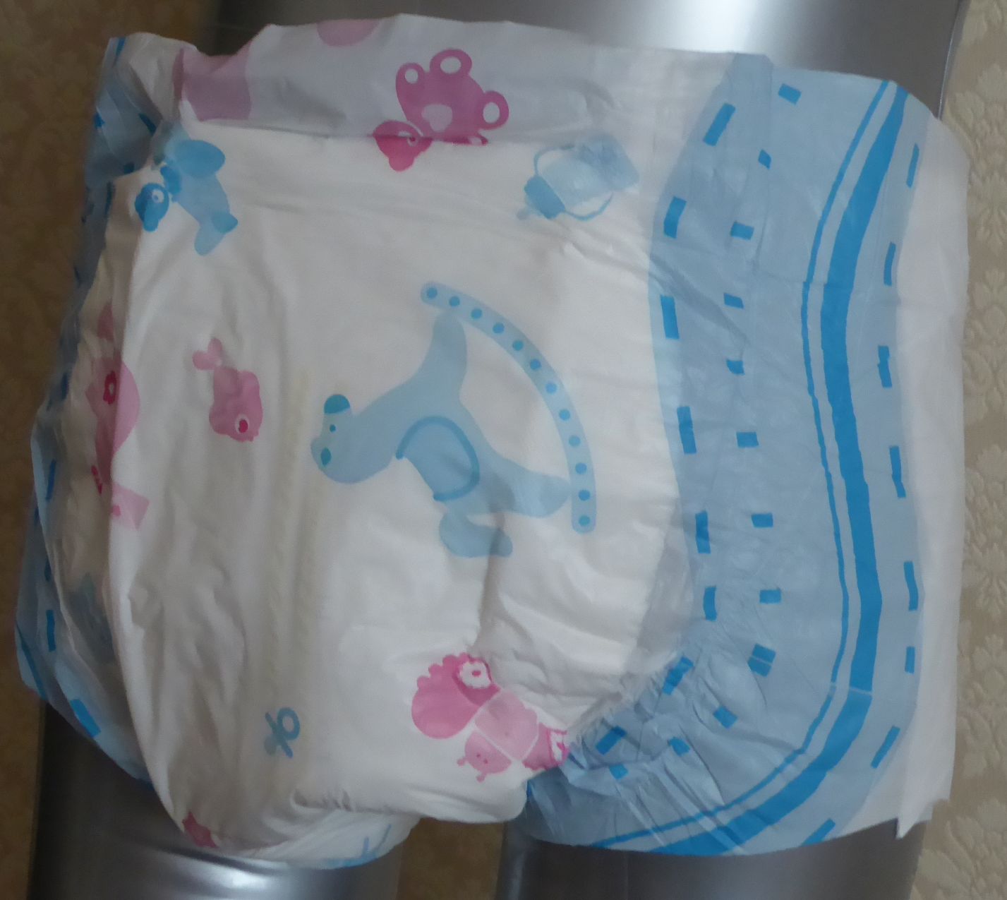 NURSERY DECORATED nighttime nappies (diapers)